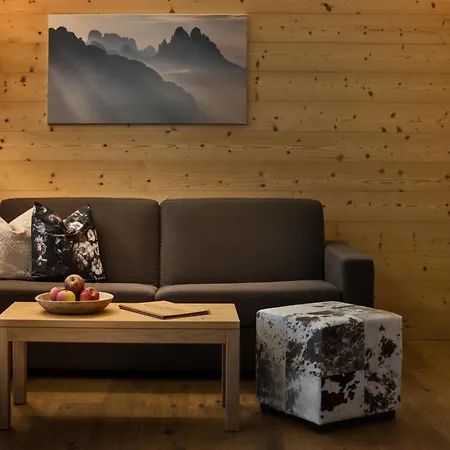 Alma Mountain Residence Dobbiaco Room photo