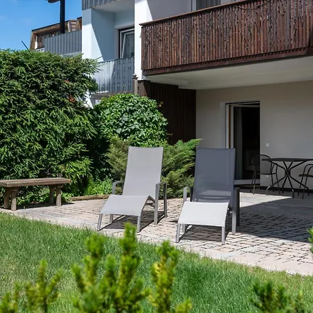 Alma Mountain Residence Dobbiaco Exterior photo