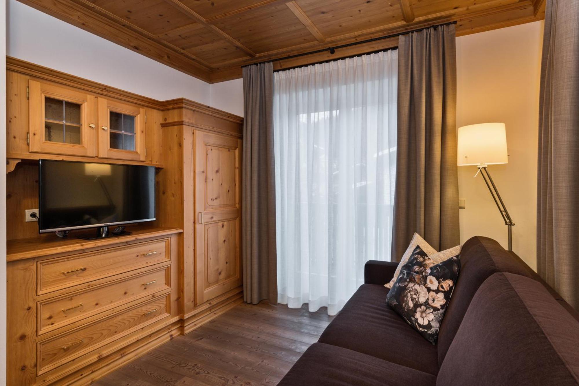 Alma Mountain Apartment