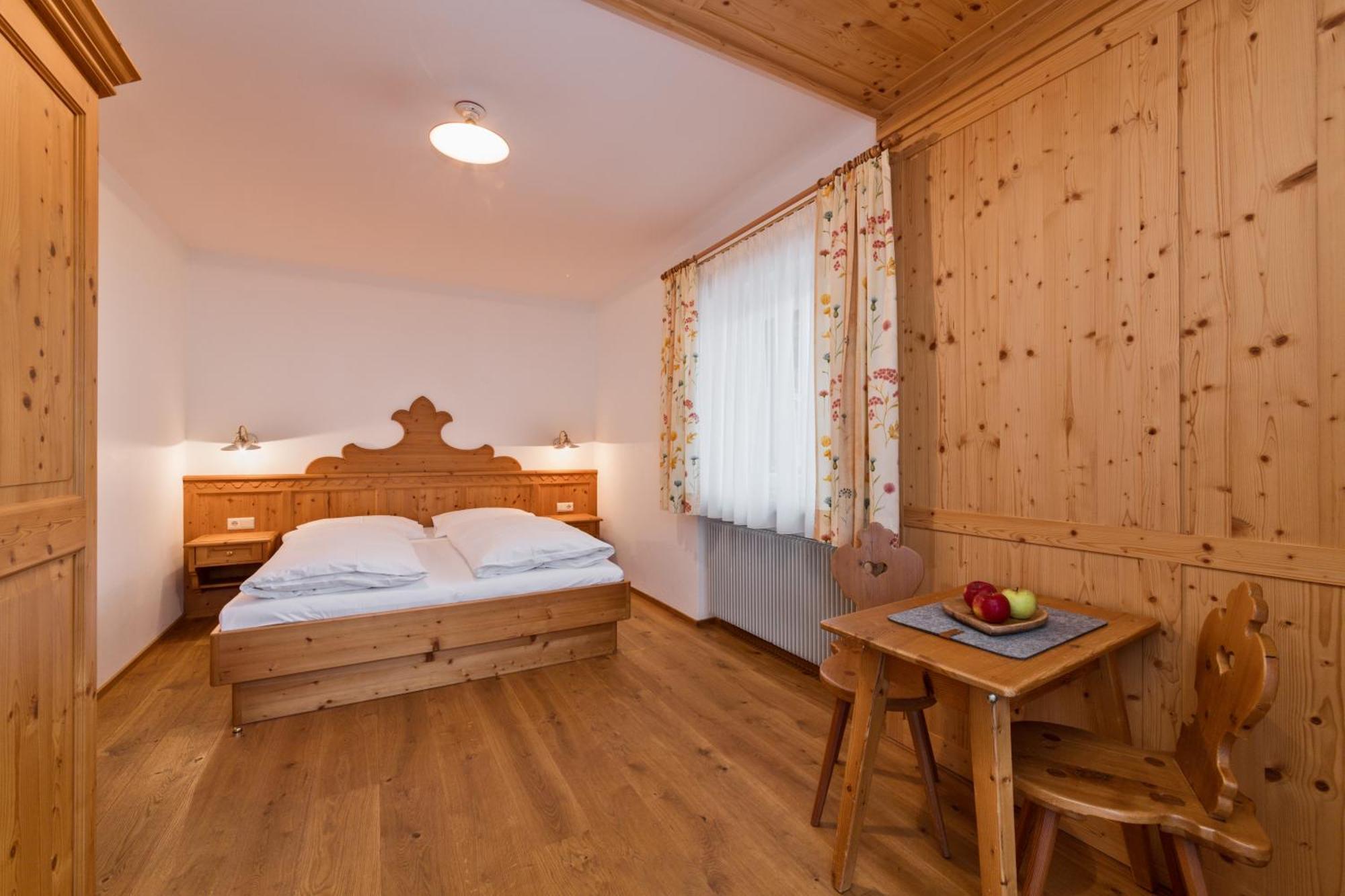 Apartment Alma Mountain Dobbiaco